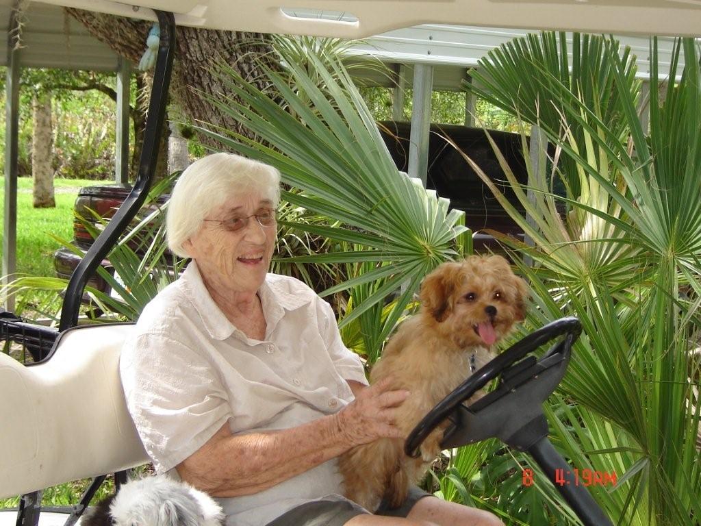 judithmalysmomwithpuppy.jpg